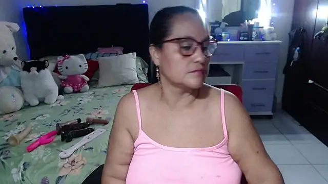 pervert_mommy_'s Live XXX Chat