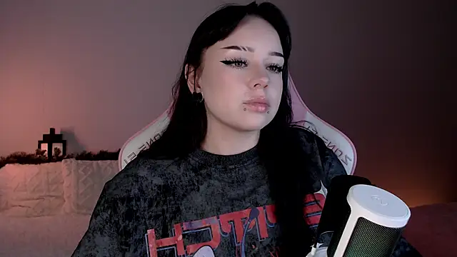 Živý XXX chat meowceline