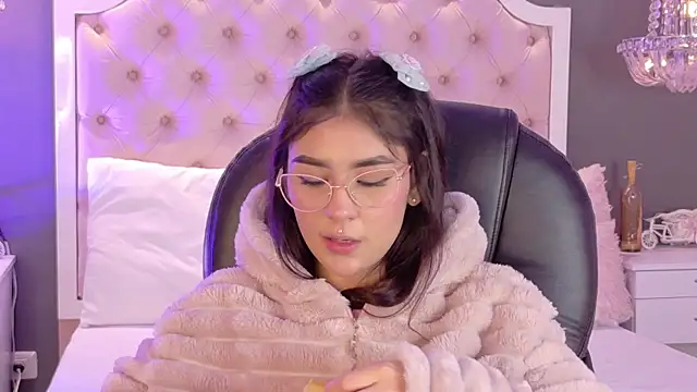 Živý XXX chat VioletBlaze