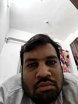 vinay_smalldick Chat XXX in diretta