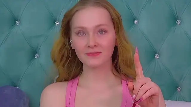 AgataFoxley's Live XXX Chat