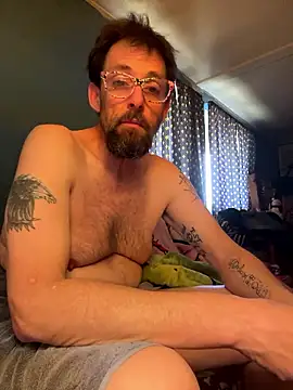 Živý XXX chat biggdaddyandqueenn