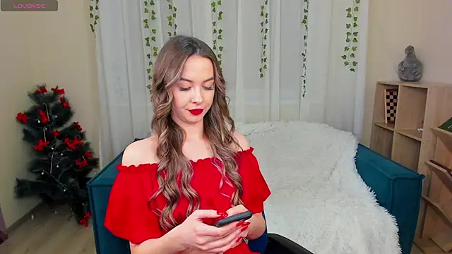 Онлайн чат XXX LunaCurly_