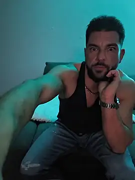 XXX chat uživo modela Angelo_33