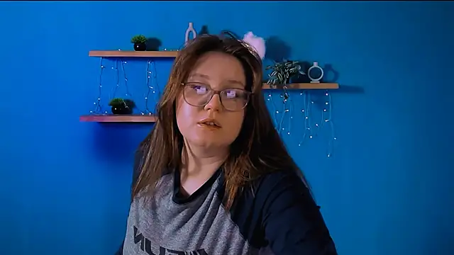 aria_mist Adlı Modelin Canlı XXX Sohbeti