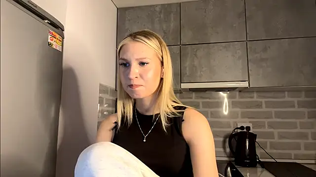 Živý XXX chat DozyLagging