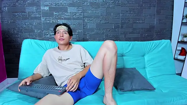 hansel_yesid28's Webcam Show