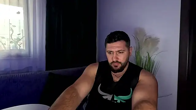 Gold_Alpha_Boy Chat XXX live