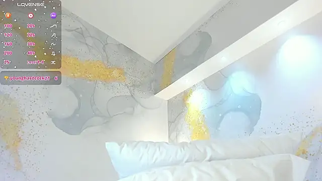 Staarhot's Live XXX Chat