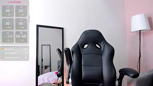 Chatroom XXX en direct de Jenniekim_18