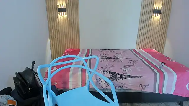 LaylaEmber's Live XXX Chat