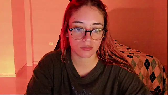 atenas_05_'s Live XXX Chat