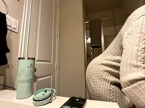 wynterheat's Webcam Show