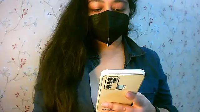 Nandini8's Live XXX Chat