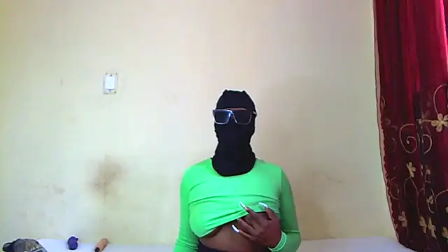 Pretty_punana Chat XXX live