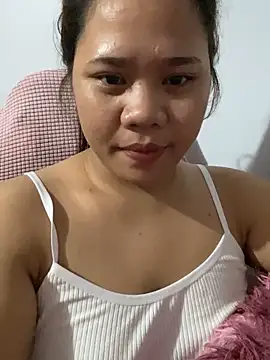 _BellaHotty_'s Live XXX Chat