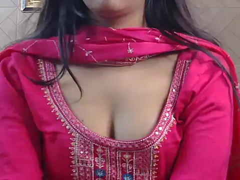 priti_singhaniya Chat XXX live