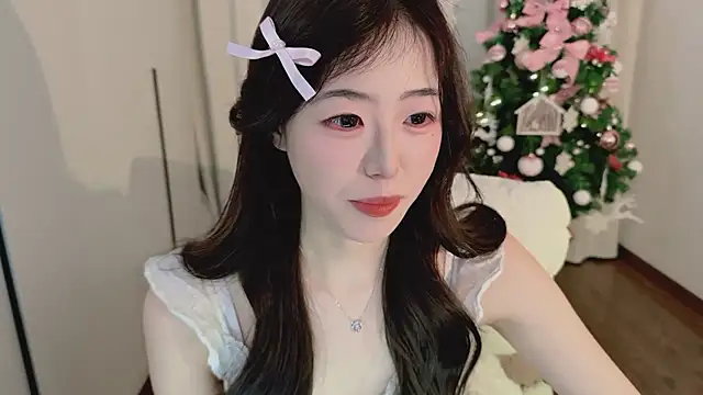 Onecutelittle's Live XXX Chat