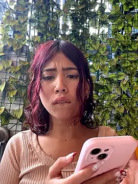 CamiTeaseX_'s Live XXX Chat