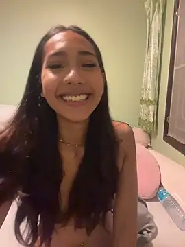 Lyla_Love Chat XXX live