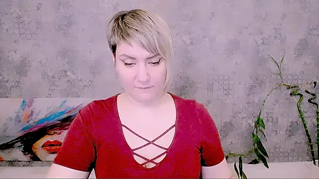 Djullia's Live XXX Chat