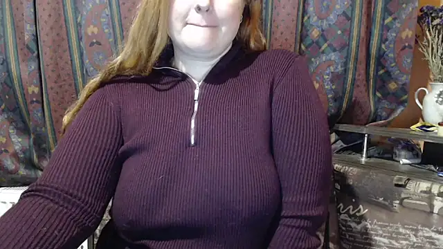 Foxy_Kate3333: онлайн-секс-чат