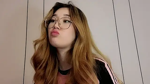 Jennatyan's Live XXX Chat