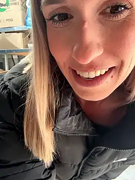 lola_tentatiion's Live XXX Chat