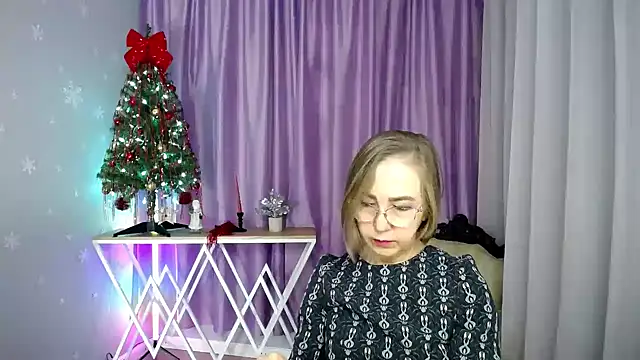 queen_a_n_i's Live XXX Chat