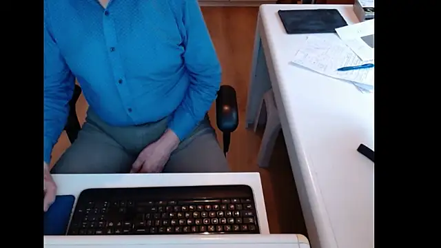 dutchpornking Live XXX Chat