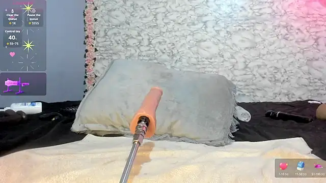 Morochaa-fire élő XXX-chatje