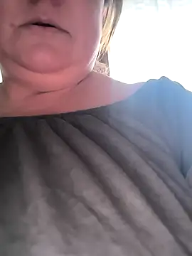 jusichka's Live XXX Chat