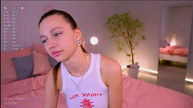 new_Claire's Live XXX Chat