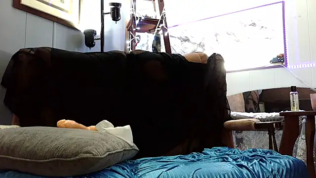 Genevieve143 Live XXX-chat