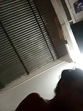 XXX chat uživo modela Andreita_95