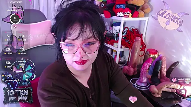 LiloMoon69's Live XXX Chat