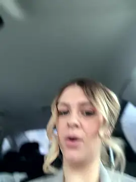 Love_Bri Chat XXX live