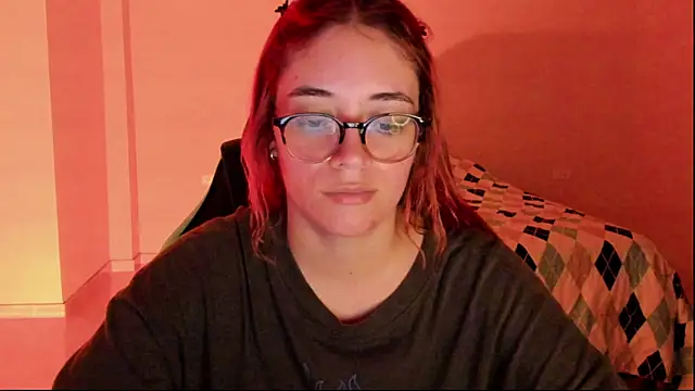 atenas_05_'s Live XXX Chat