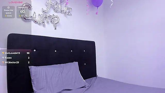 RoxanaBorns_ Chat XXX live