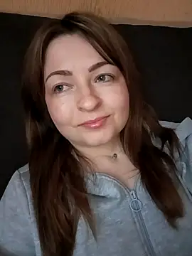 Kate2891 Adlı Modelin Canlı XXX Sohbeti