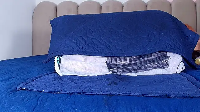 ashly_mr's Webcam Show