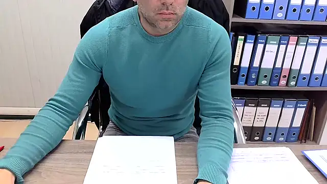 Evasionee 即時 XXX 聊天