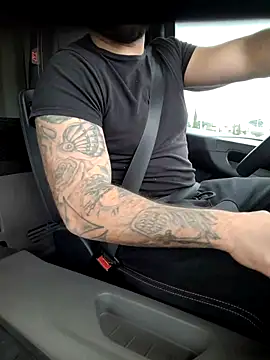 mayhem13000 即時 XXX 聊天