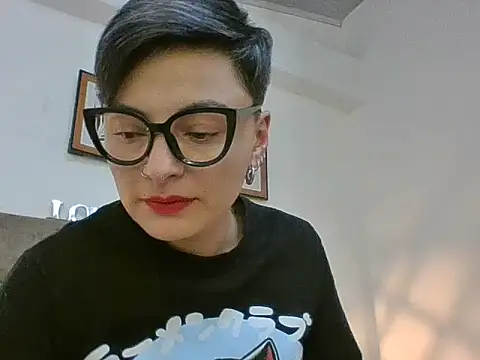 Chat XXX Live kat_paradise