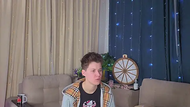 MarcyRoches: онлайн-секс-чат