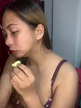 xxpinayboobsxx's Live XXX Chat