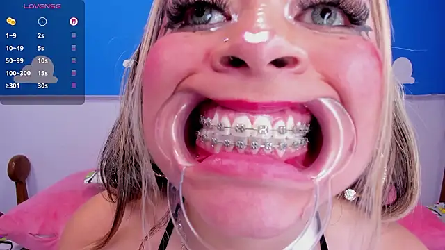 miss__evolet élő XXX-chatje