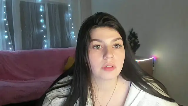 KisaModel's Live XXX Chat