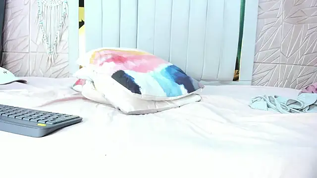 Rebecca_Mitchell 라이브 XXX 채팅