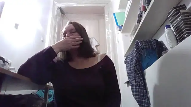 AnnaLive570's Live XXX Chat